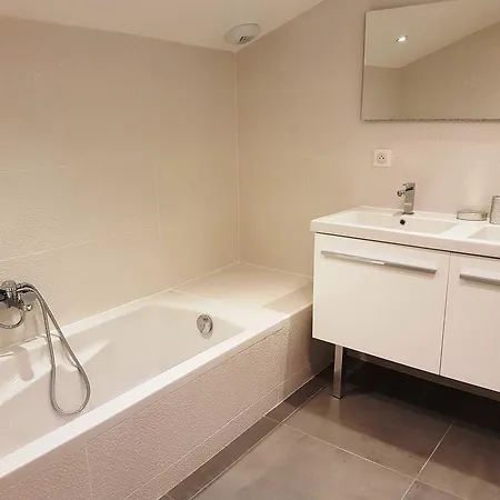 Quiet Ornano Apartment Bordeaux